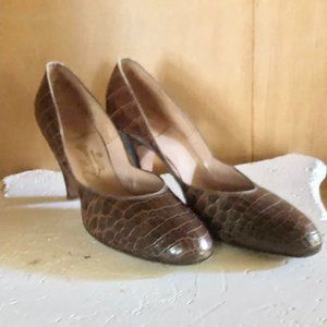 VINTAGE ALLIGATOR PUMPS circa 1950's